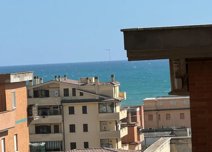 公寓 A Casa Di Mina 拉迪斯波利