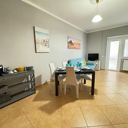 A Casa Di Mina Lägenhet